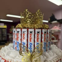 Kinder Riegel Lagkage - Luksuriøs Chokoladekage
