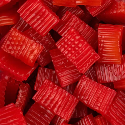 Halva Jordbærmåtter - Bløde Vingummistykker med Jordbærsmag